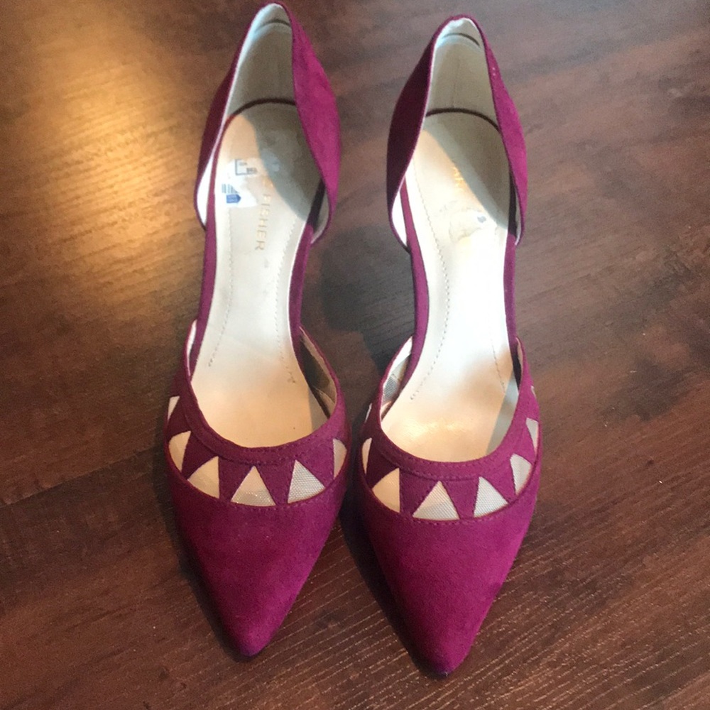 Marc Fisher Maroon Heels Size 7M